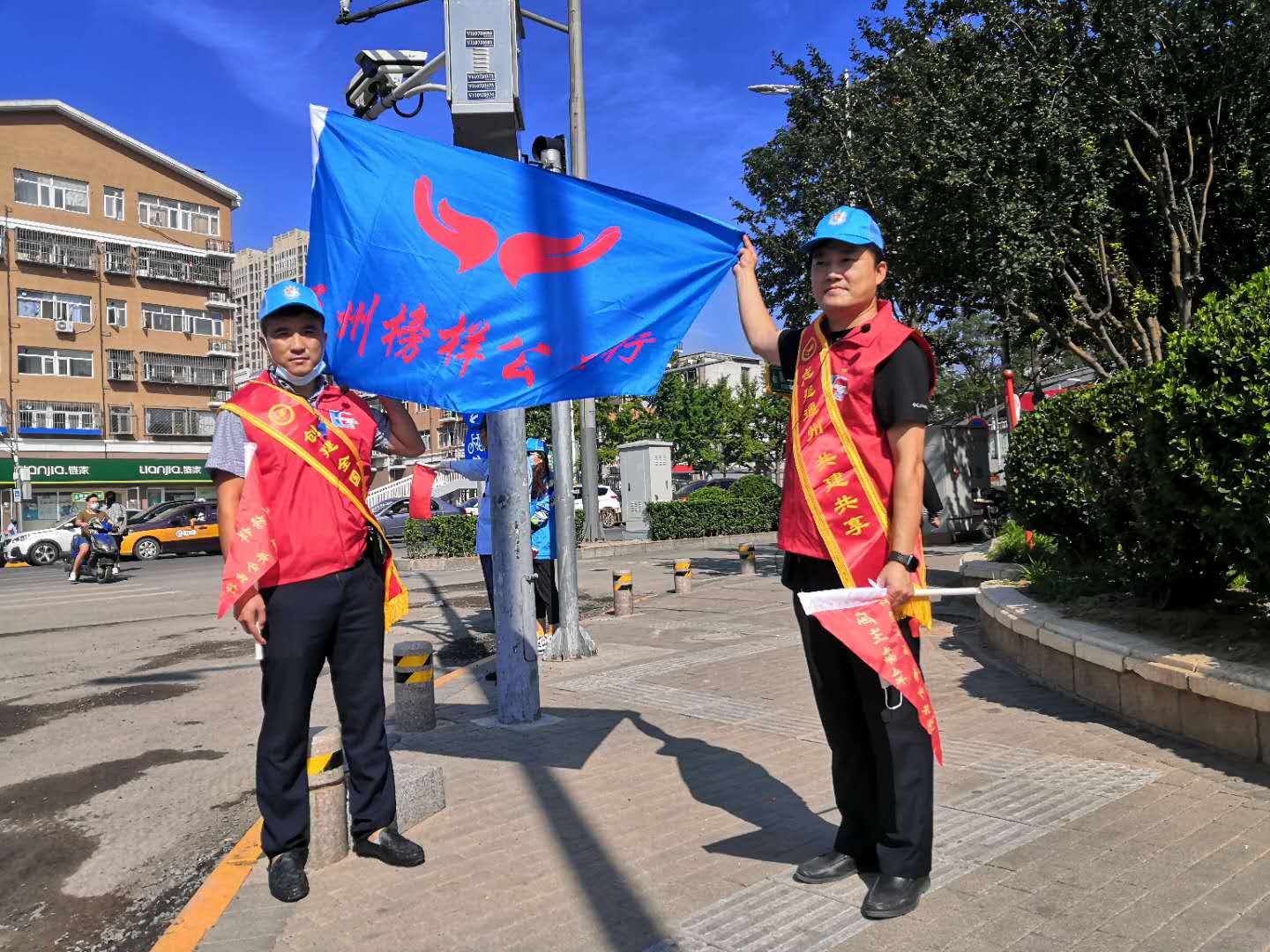 <strong>可以看美女嫩逼的网站</strong>